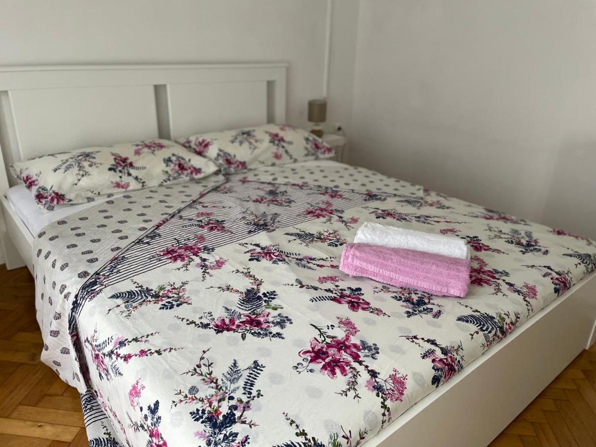 Apartments Mornar Poljica  Екстер'єр фото