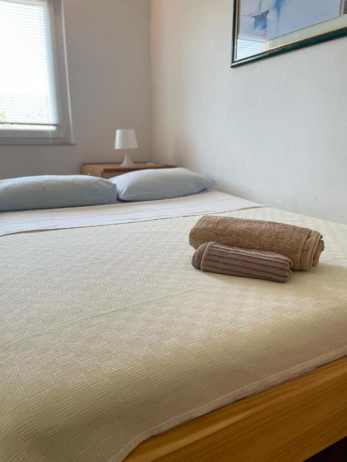 Apartments Mornar Poljica  Екстер'єр фото