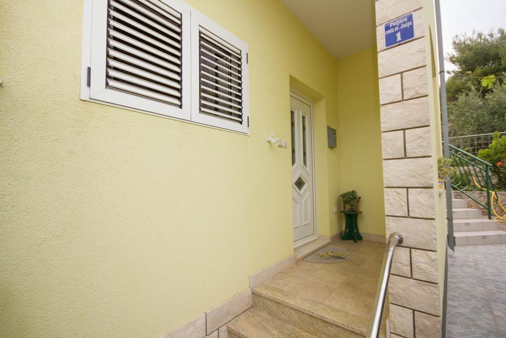 Apartments Mornar Poljica  Екстер'єр фото
